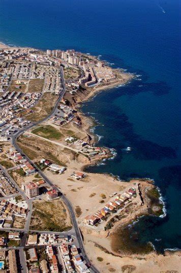 Playa: Cala del Mojón en Torrevieja. Alicante